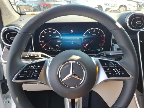New 2026 Mercedes-Benz GLC 300 4MATIC image 19