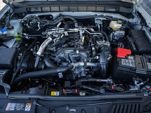 New 2026 Ford Bronco Big Bend w/ Black Diamond Package AWD/4WD image 28