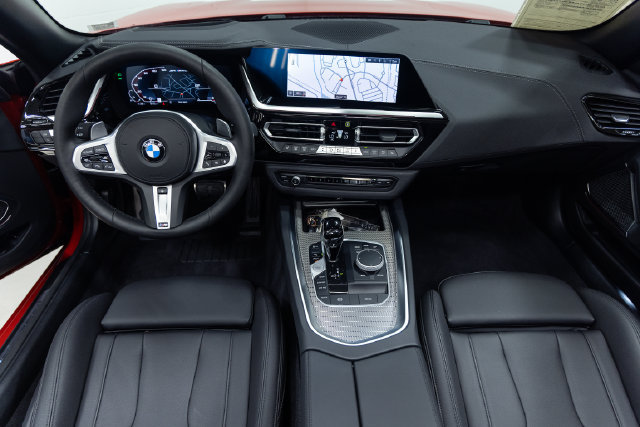 Certified 2026 BMW Z4 M40i RWD image 19
