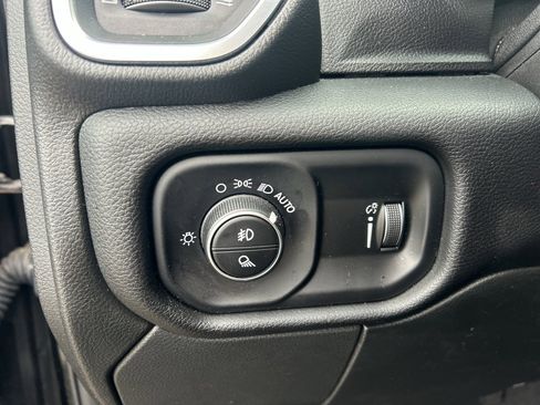 Used 2024 RAM 2500 Big Horn w/ Night Edition image 24