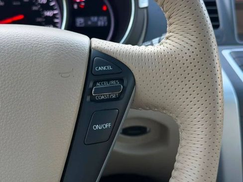 Used 2012 Nissan Murano SV AWD/4WD image 15