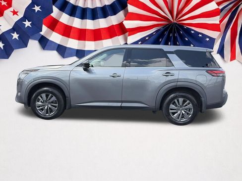 Used 2023 Nissan Pathfinder S FWD image 21