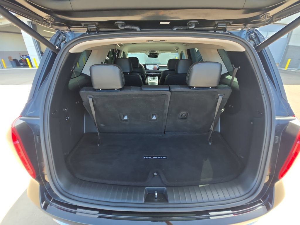 Used 2024 Hyundai Palisade SEL FWD image 23