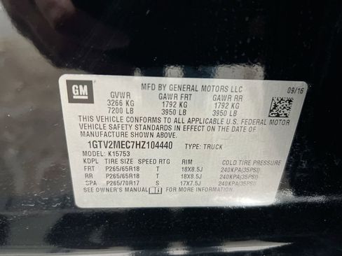 Used 2017 GMC Sierra 1500 SLE w/ SLE Value Package image 27