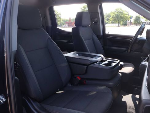 Used 2023 Chevrolet Silverado 1500 LT AWD/4WD image 27