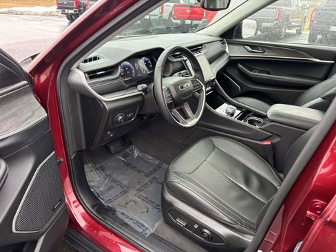 Used 2021 Jeep Grand Cherokee L Limited image 27