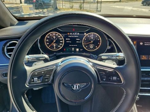 Used 2022 Bentley Flying Spur V8 image 14