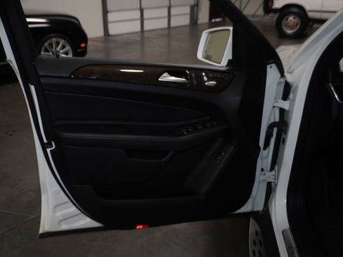 Used 2016 Mercedes-Benz GLE 350 image 14