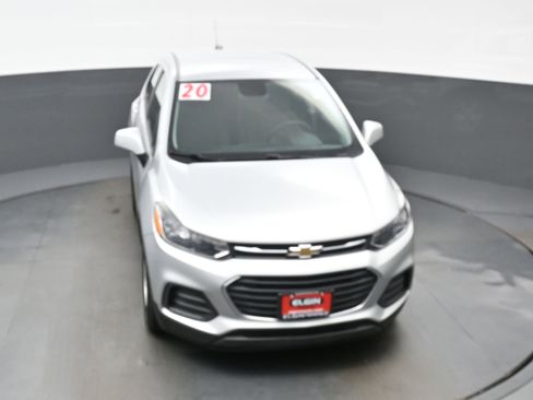 Used 2020 Chevrolet Trax LS FWD image 32