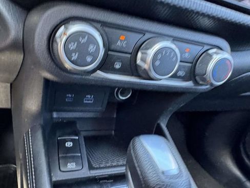 Used 2024 Nissan Kicks SV FWD image 32