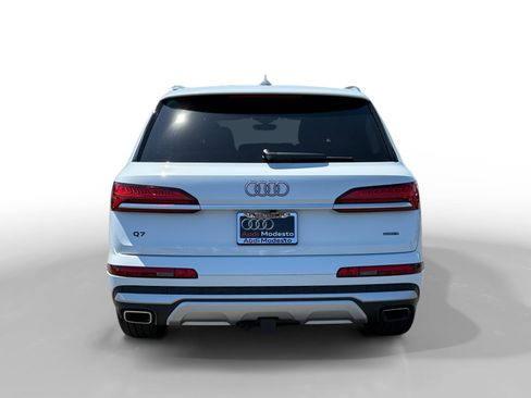 New 2025 Audi Q7 3.0T Premium Plus AWD/4WD image 4