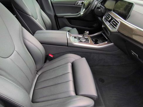 Used 2022 BMW X5 sDrive40i w/ Parking Assistance Package RWD image 22