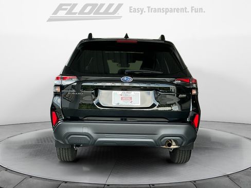 Used 2026 Subaru Forester Premium AWD/4WD image 6