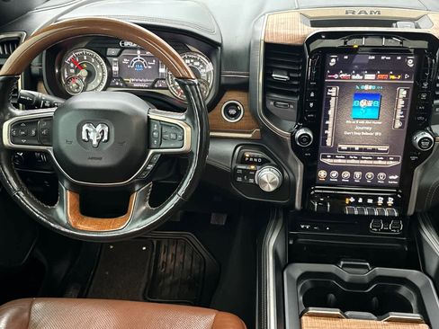 Used 2019 RAM 1500 Laramie Longhorn image 14