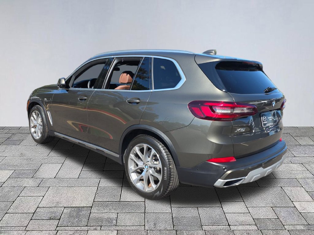 Used 2021 BMW X5 xDrive45e w/ Executive Package AWD/4WD image 5