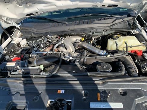 Used 2022 Ford F250 XL w/ STX Appearance Package image 7