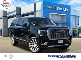 Used 2022 GMC Yukon XL Denali video 1