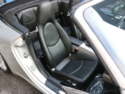 Used 2009 Porsche 911 Carrera RWD image 32