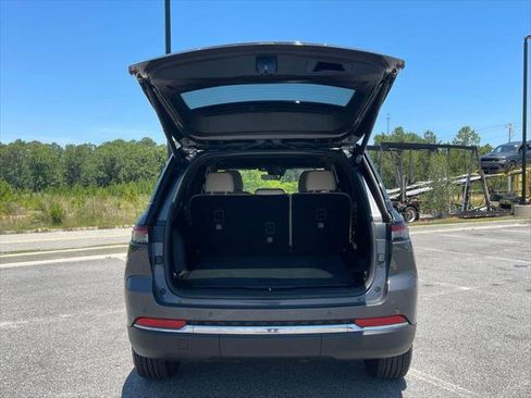 Certified 2025 Jeep Grand Cherokee Limited AWD/4WD image 45