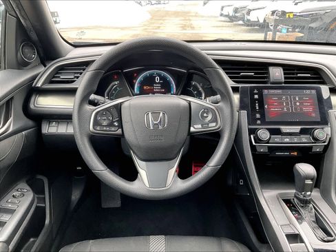 Certified 2018 Honda Civic EX image 17