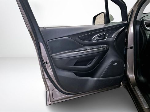 Used 2014 Buick Encore Premium image 19