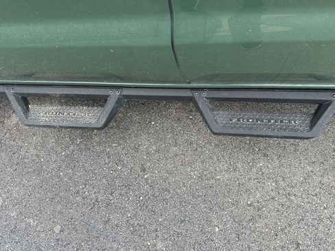 Used 2023 Nissan Frontier PRO-4X w/ Pro-4X Premium Package image 18