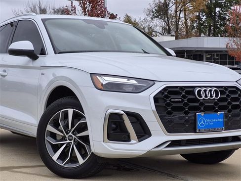 Used 2023 Audi Q5 2.0T Premium Plus w/ Premium Plus Package image 7