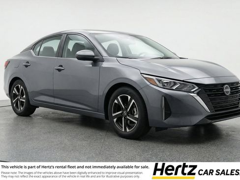 Used 2025 Nissan Sentra SV image 1