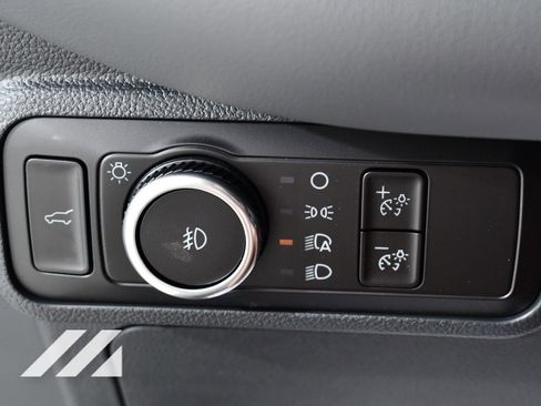 New 2025 Ford Explorer Active w/ Active Comfort Package image 32