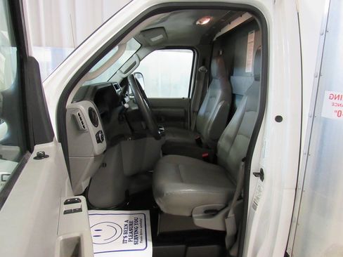Used 2022 Ford E-350 and Econoline 350 Super Duty w/ Power Windows & Locks Group RWD image 35