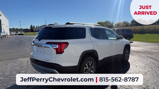 Used 2023 GMC Acadia SLT AWD/4WD image 6