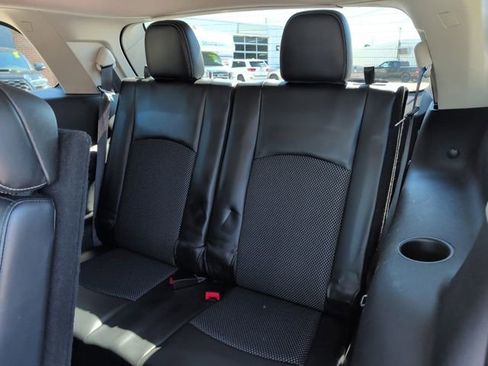 Used 2018 Dodge Journey Crossroad AWD/4WD image 27
