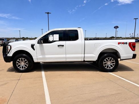 Used 2022 Ford F150 XL w/ Equipment Group 101A High AWD/4WD image 4