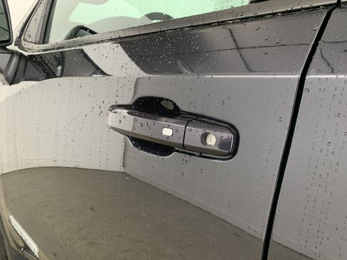 New 2026 GMC Sierra 1500 Elevation image 10