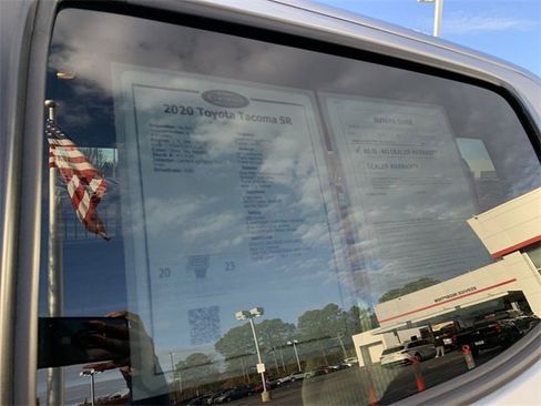 Used 2020 Toyota Tacoma SR image 36