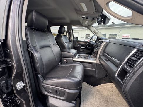 Used 2016 RAM 3500 Laramie image 70