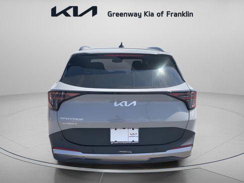 New 2026 Kia Sportage EX FWD image 6