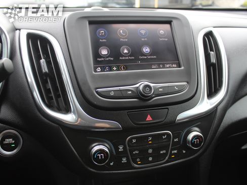 Used 2020 Chevrolet Equinox LT FWD image 16