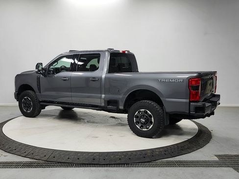 Used 2024 Ford F250 Lariat w/ Tremor Off-Road Package AWD/4WD image 5