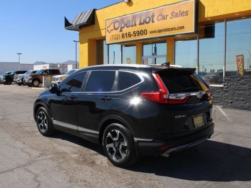 Used 2017 Honda CR-V Touring image 3