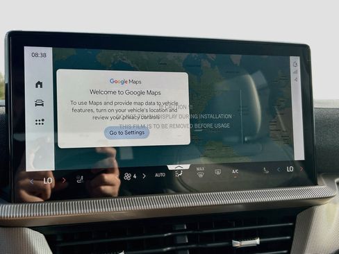 New 2026 Ford Explorer Active RWD image 8