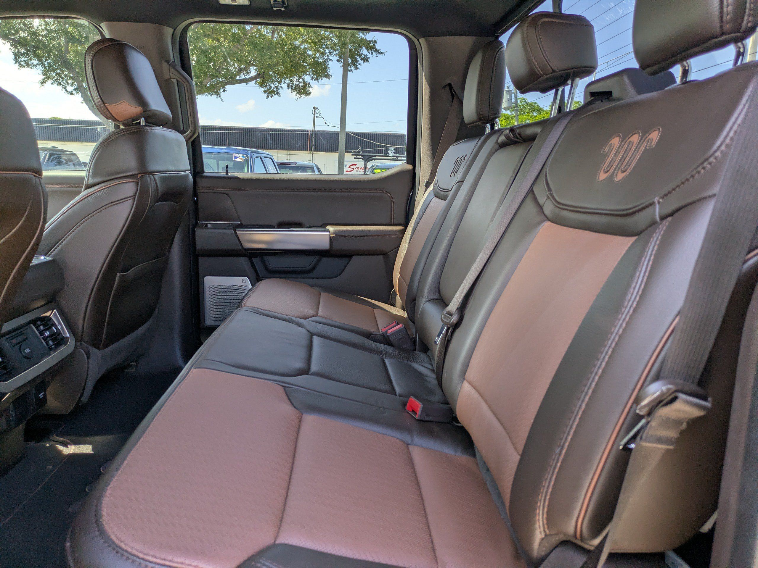 Certified 2023 Ford F350 King Ranch AWD/4WD image 15