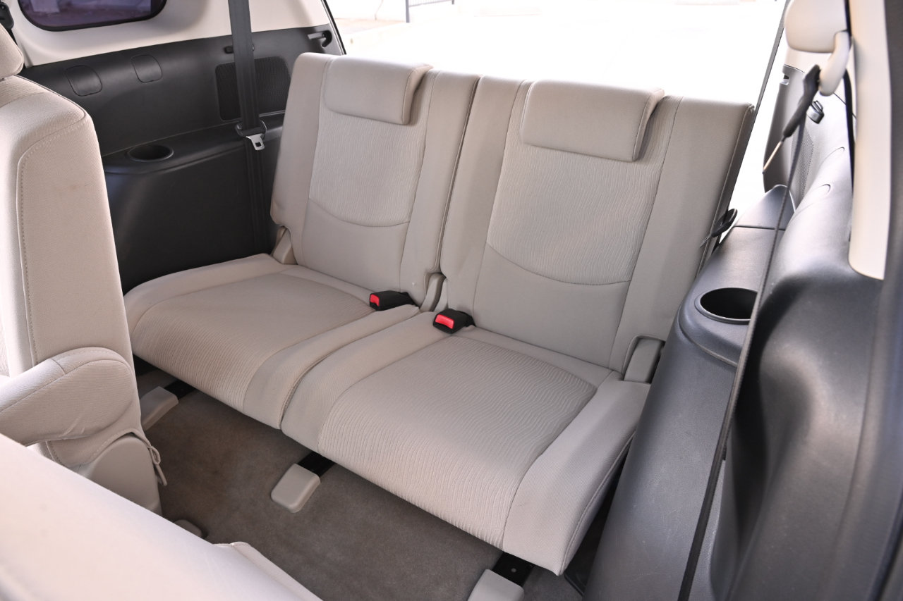 Used 2010 MAZDA MAZDA5 Touring FWD image 18