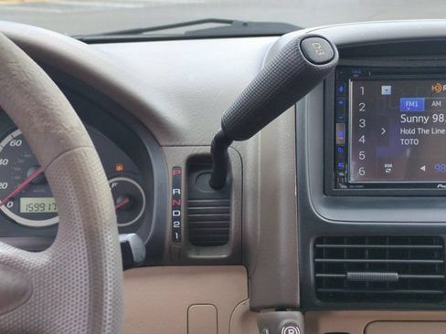 Used 2006 Honda CR-V LX image 21