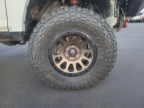 Used 2019 Toyota 4Runner TRD Off-Road image 14