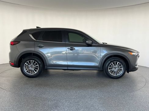 Used 2017 MAZDA CX-5 Touring AWD/4WD image 2