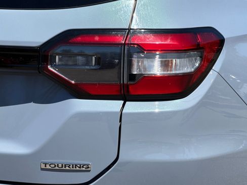 Used 2024 Honda Pilot Touring image 32