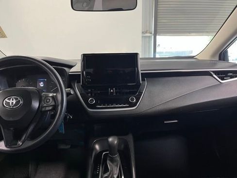 Used 2024 Toyota Corolla LE FWD image 20