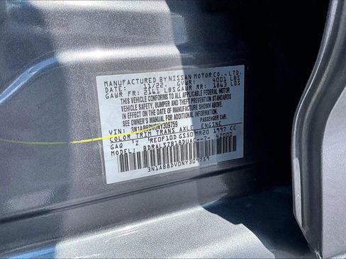 Used 2022 Nissan Sentra SR w/ SR Premium Package FWD image 35