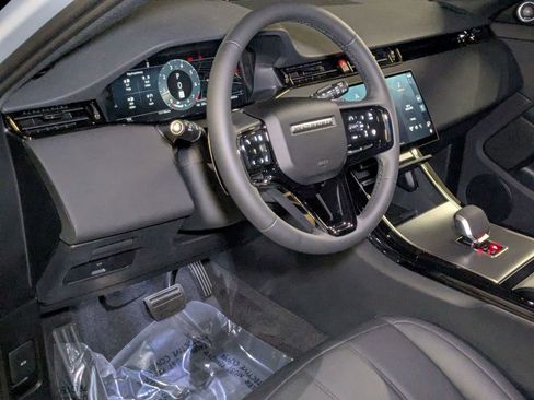 New 2026 Land Rover Range Rover Evoque S image 3